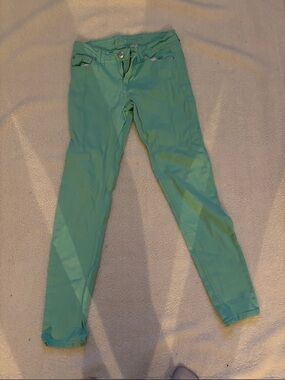 Women’s Skinny Jeans in Mint Green